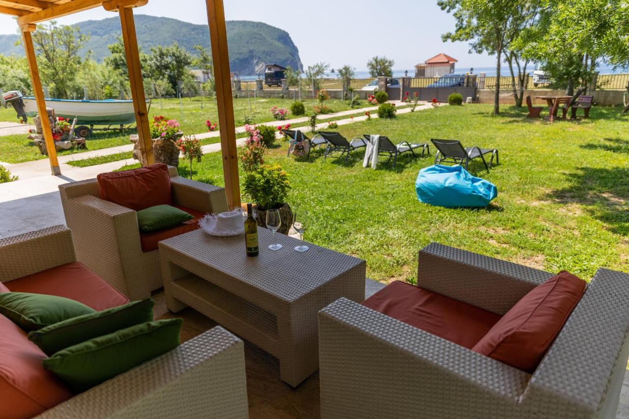 Holiday Home Sea Petrovac Exterior foto